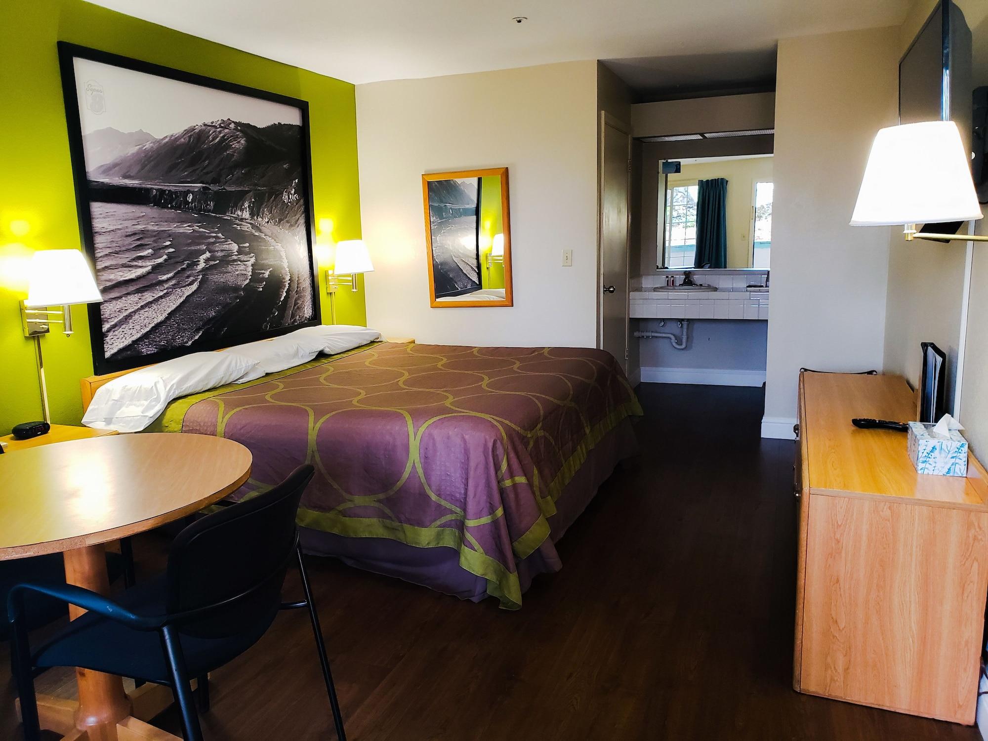 Hotel Super 8 By Wyndham Auburn Esterno foto